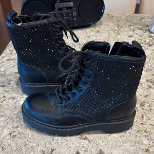 Nwot. Union bay boots